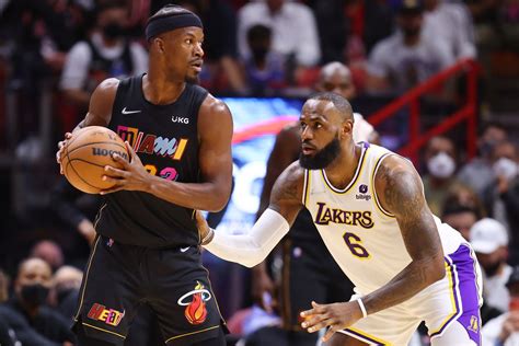 Lakers Vs Heat Preview Start Time Tv Schedule Injury Report