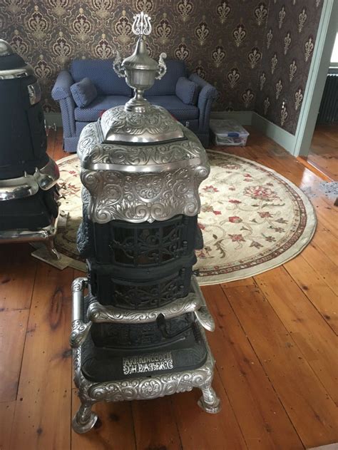 Antique Wood And Coal Stove Beautifully Reconditioned Complete And Ready To Use Ebay Coal