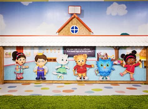 Daniel Tiger's Neighborhood: A Grr-ific Exhibit — XYZ CUSTOM