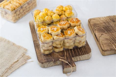 Premium Photo Homemade Indonesian Pineapple Tart Cookies Or Nastar