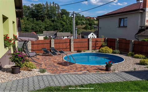 Confira Dicas Para Construir Piscina Em Quintal Pequeno Abiclor