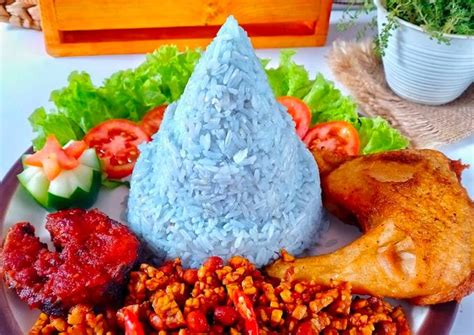 Resep Nasi Gurih Bunga Telang A K A Nasi Kerabu Oleh Yuyun S Cookpad