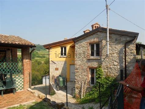 Casa Di Paese In Vendita A Pianello Val Tidone Val Tidone Piacenza