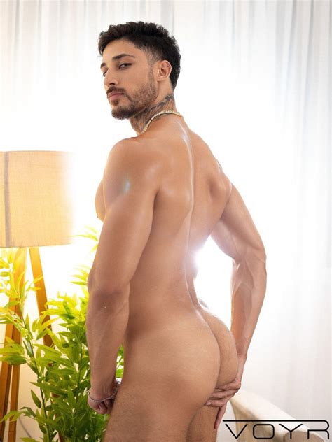 Voyr Erick Dot Barebacks Markin Wolf Fagalicious Gay Porn Blog