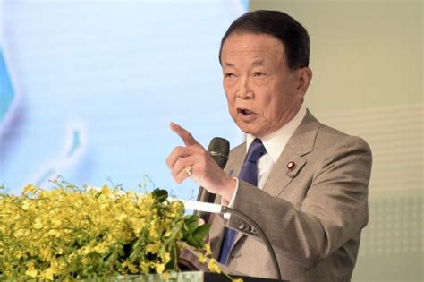 【有片】麻生太郎出席「雙十」國慶酒會 強調台灣是對日具有重要意義的國家 上報 國際