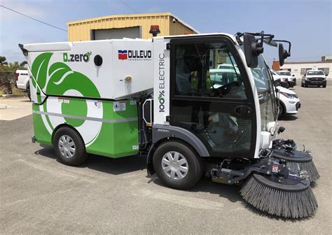 The Public Has Spoken San Diegos New Electric Mini Street Sweeper