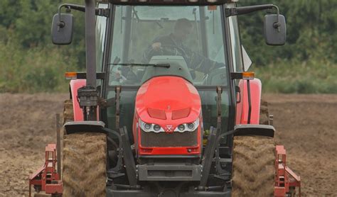 Massey Ferguson 5440 Caracteristicas Ficha tecnica España