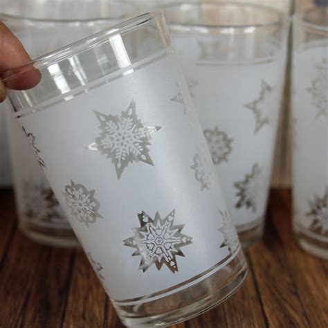 Vintage Federal Glass Atomic Snowflake Juice Glasses Set Of 4 Small Tumbler Clear Frosted White