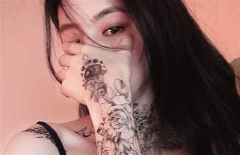 Han So Hee Reveals New Arm And Chest Tattoos Allkpop The Best Porn