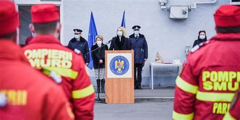 VIDEO Prefectul Mara Togănel mesaj pentru personalul paramedic