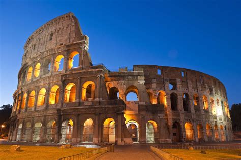 Visite De Nuit Dans Le Colis E Rome