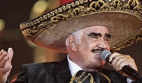 Muere a los 81 años Vicente Fernández el rey de las rancheras