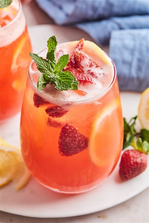 Sparkling Strawberry Mocktail Metro