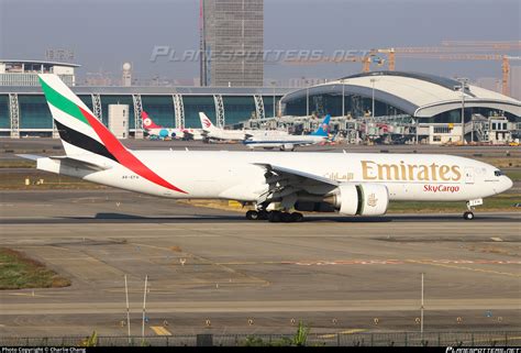 A6 EFH Emirates Boeing 777 F1H Photo By Charlie Chang ID 1232056