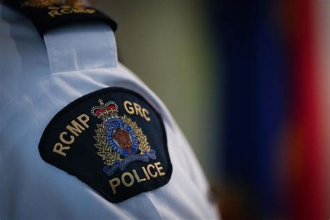 Boy tells passersby about finding human remains in Strathcona County parks: RCMP