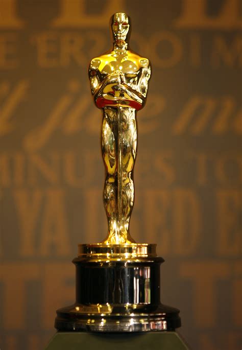 What do you think is the "best-looking" award/trophy of the season? : r ...