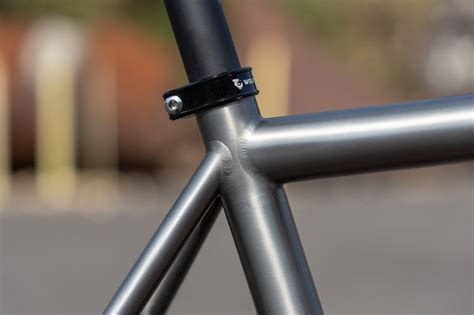 Desalvo Custom Cycles Gravel Chris King Precision Components