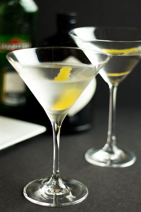 The Perfect Martini Recipe Gin Martini Recipe Perfect Martini Martini Recipes