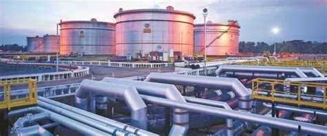 India Invites Foreign Firms To Invest In Its Strategic Petroleum