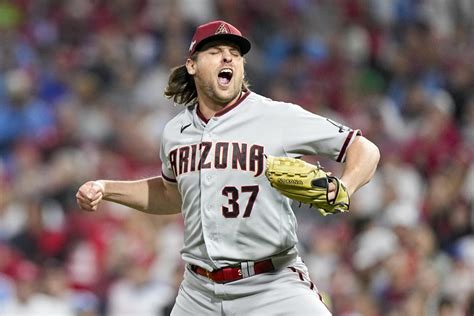 Comeback Complete D Backs Off To World Series After Stunning Phillies