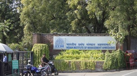 Iim Ahmedabad Announces 30 New Scholarships For Pgp Batch Of 2023 25