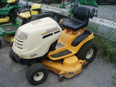 2007 Cub Cadet Lt1050 Lawn And Garden And Commercial Mowing John Deere Machinefinder