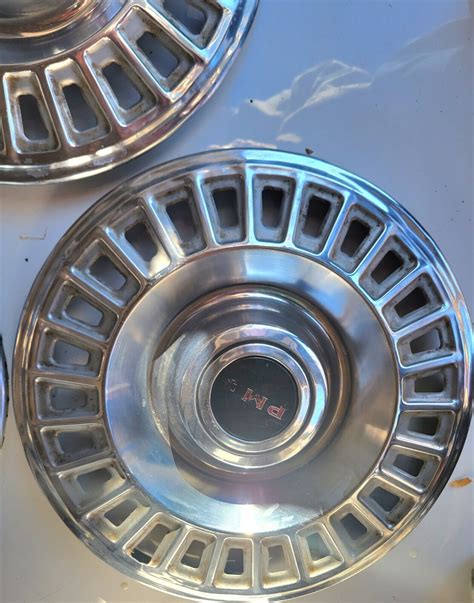 Pontiac Pmd Wheel Covers Hub Caps Vintage S Lot Of Used Ebay