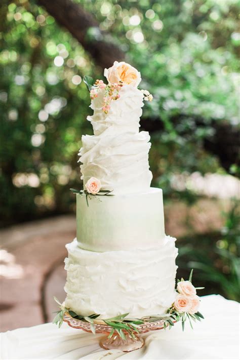 Romantic Garden Wedding At Edens Gardens Spring Wedding 100 Layer Cake