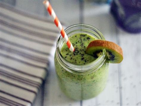 Le Smoothie Au Kiwi Healthy Diet Smoothies Smoothies Kiwi Smoothie