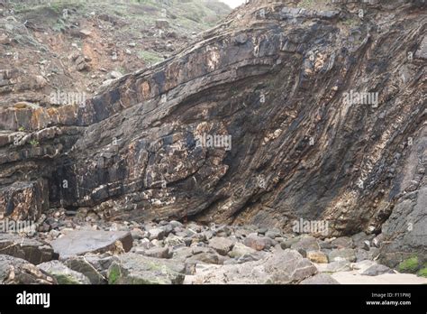 Rocks At Praia De Odeceixe Western Portugal Stock Photo Alamy