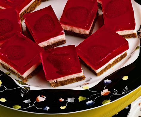 Strawberry Jelly Slice Women S Weekly Food