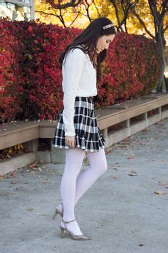 Carolina Pinglo Ideas Toronto Fashion White Tights Fashion Blogger