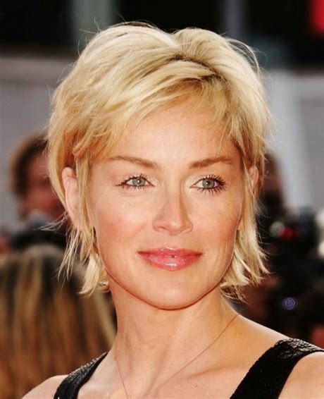 Pictures Of Short Hairstyles For Women Over 30