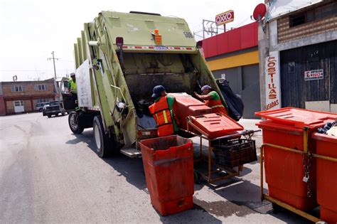 Servicio De Recolecci N De Basura Trabaja Diariamente Para Mantener Un