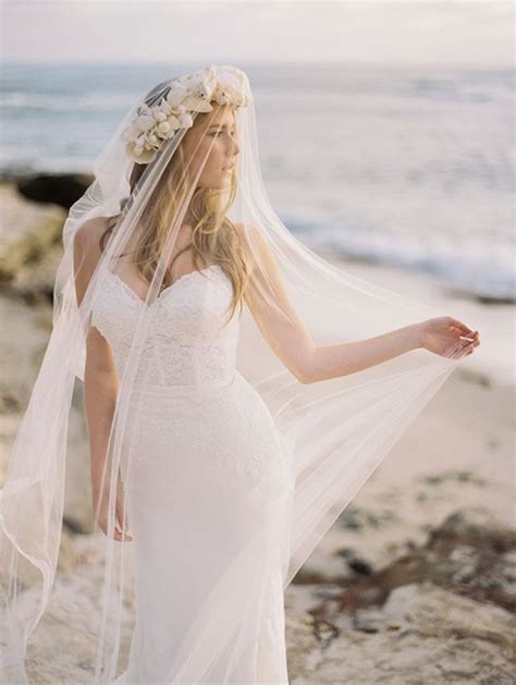 Best Beach Wedding Hairstyles Tips And Ideas Bride Beach Bride