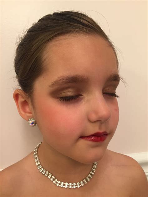 Dance Recital Makeup Dance Recital Dance Moms Make Up For Graduation