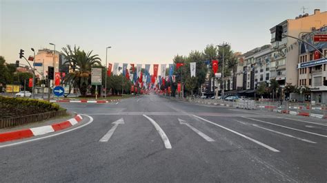 Stanbul Da Baz Yollar Trafi E Kapat Lacak Son Dakika Haberleri