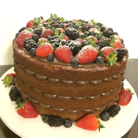 Place Of Cakes Naked Cakes