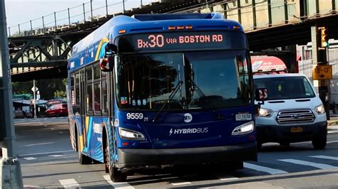 Nyct Bus New Flyer Xde On The Bx At Boston Road And