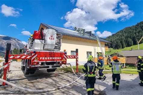 Alarmstufe 2 Bei Brand In Gosau Freiwillige Feuerwehr Bad Goisern