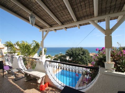 3 bed Villa in Albufeira - 8412478 - Lovely spacious 3 bedroom villa ...