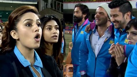 Bobby Deol And Huma Qureshi Look Tensed When Mumbai Heroes Need To