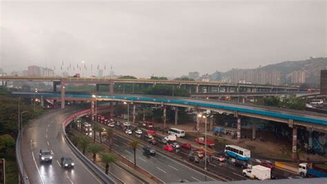 Lluvias Causan Estragos En Las Calles De Caracas Este Mi Rcoles