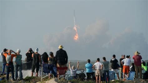 Spacexs Starship Rocket Explodes Shortly After Liftoff Tech News