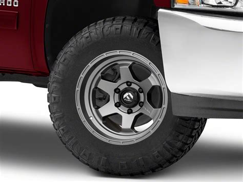 Fuel Wheels Silverado 1500 Shok Matte Gunmetal 6 Lug Wheel 17x9 20mm