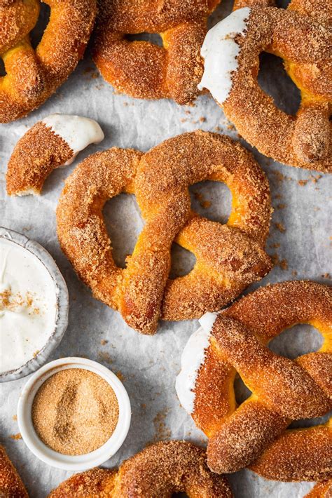 Cinnamon Sugar Soft Pretzel Recipe Without Yeast Dandk Organizer