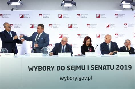 PKW wylosowała numery list wyborczych RadioMaryja pl