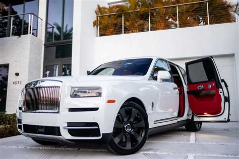 Rent Rolls Royce Cullinan 2019 in Miami - Pugachev Luxury Car Rental