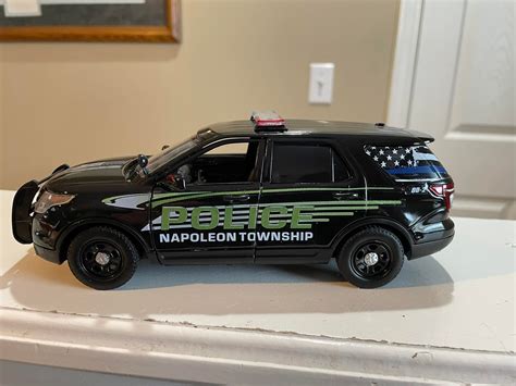 Cardinal Police Diecast