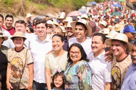 Deputado Joãozinho Tenório recebe governadora Raquel Lyra para a 30ª